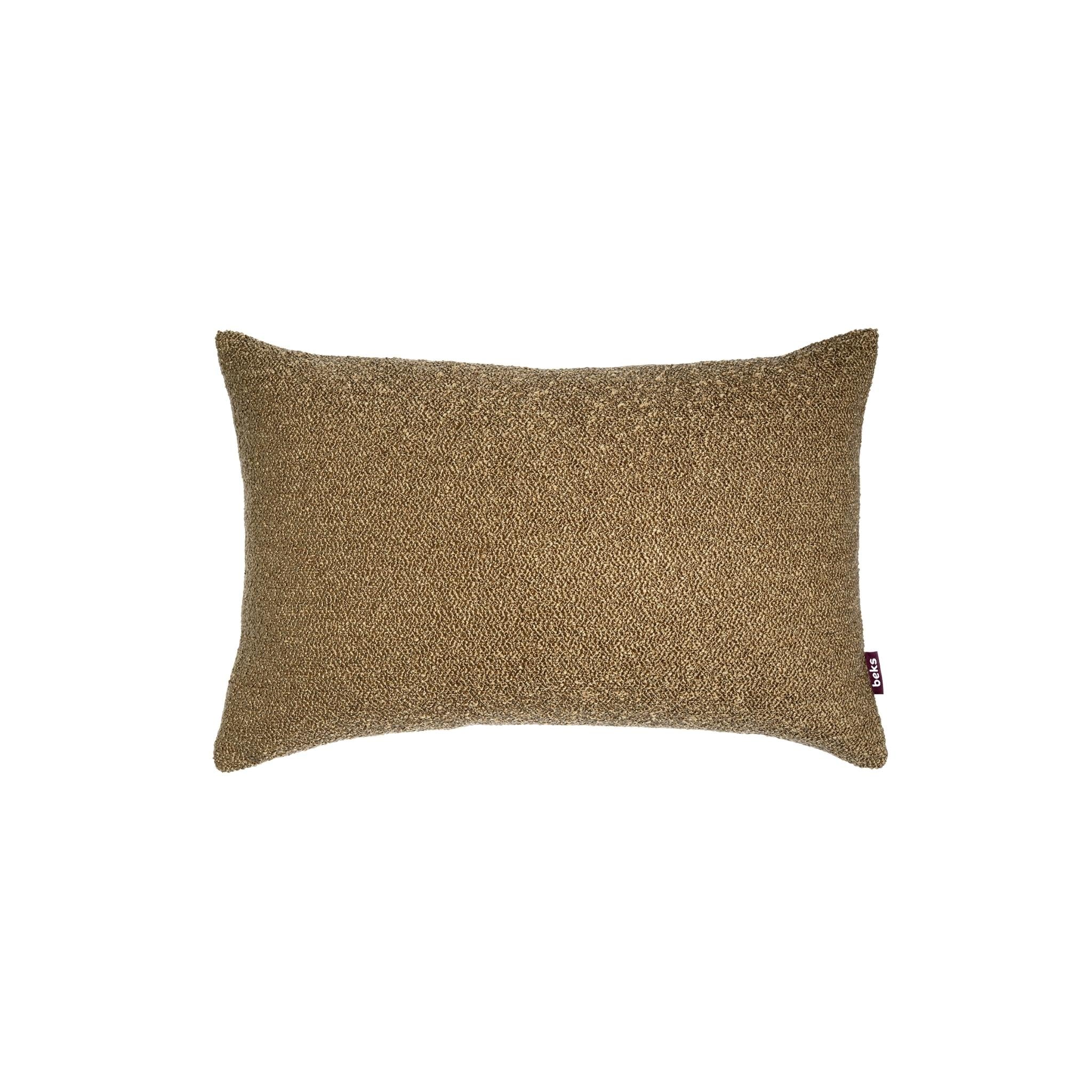 Langwerpig zand sierkussen Sven 40x60 cm van grove gemêleerde bouclé, Studio Beks