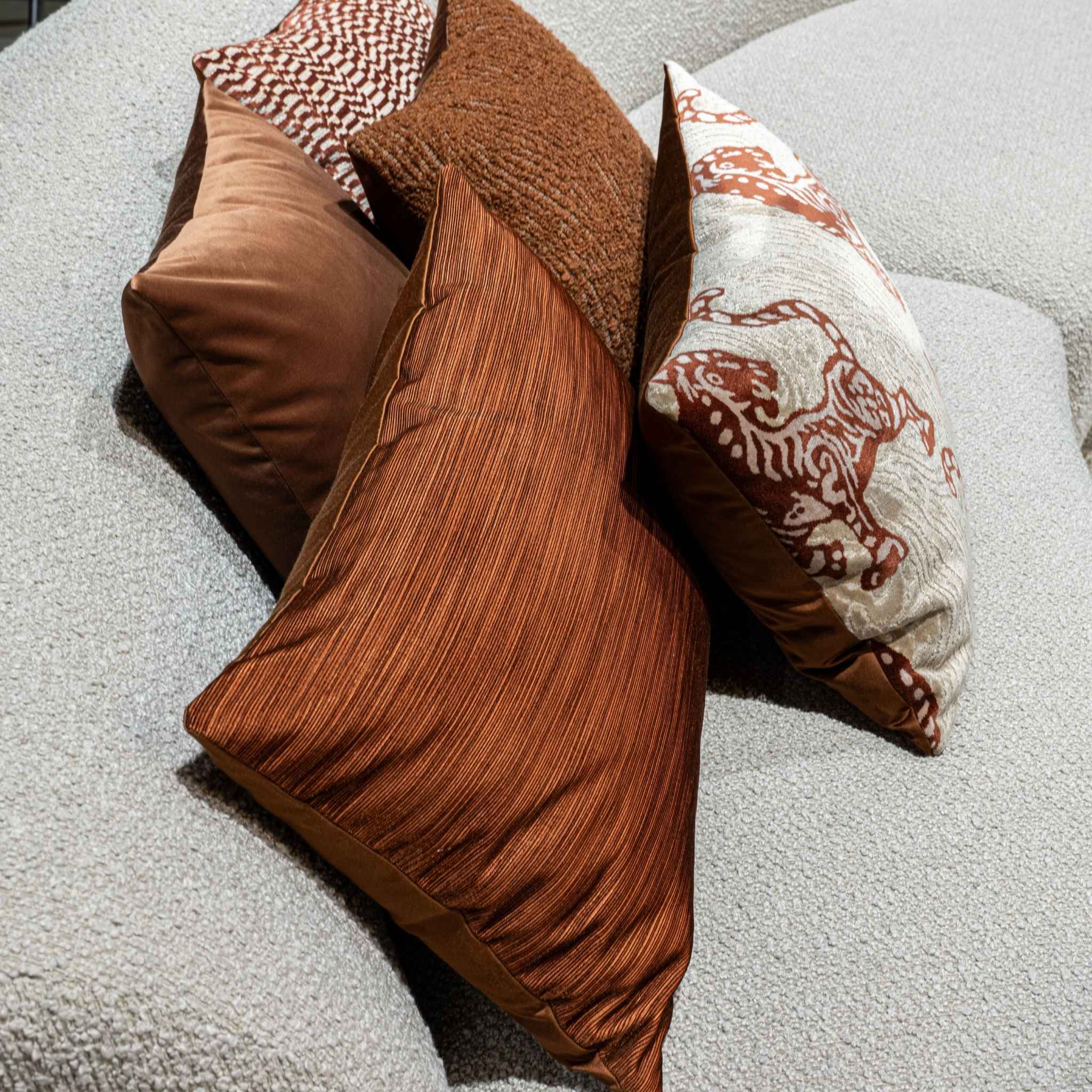 StudioBeks-sierkussencombinatie-rood-foto-1