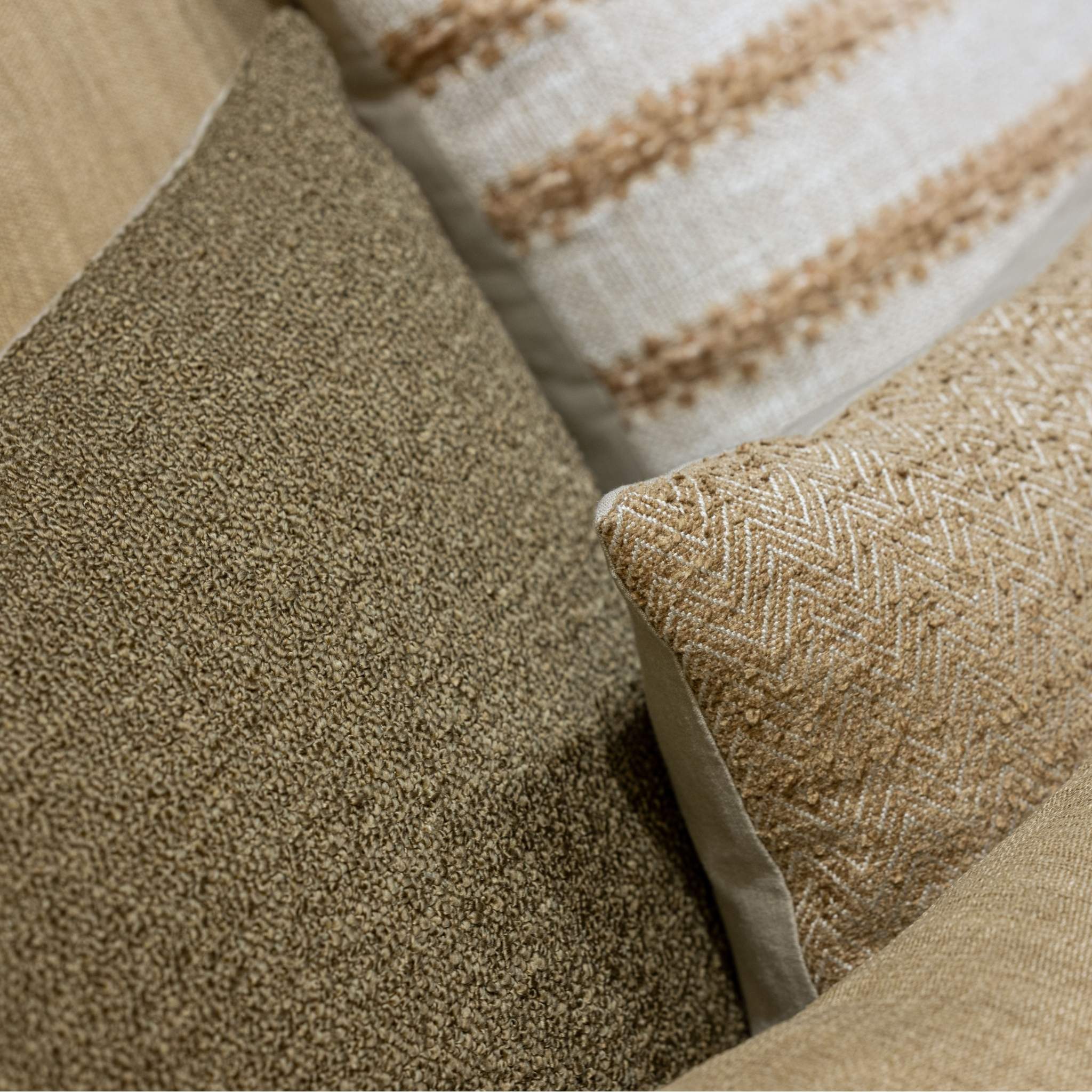 StudioBeks-sierkussencombinatie-zand-foto-2