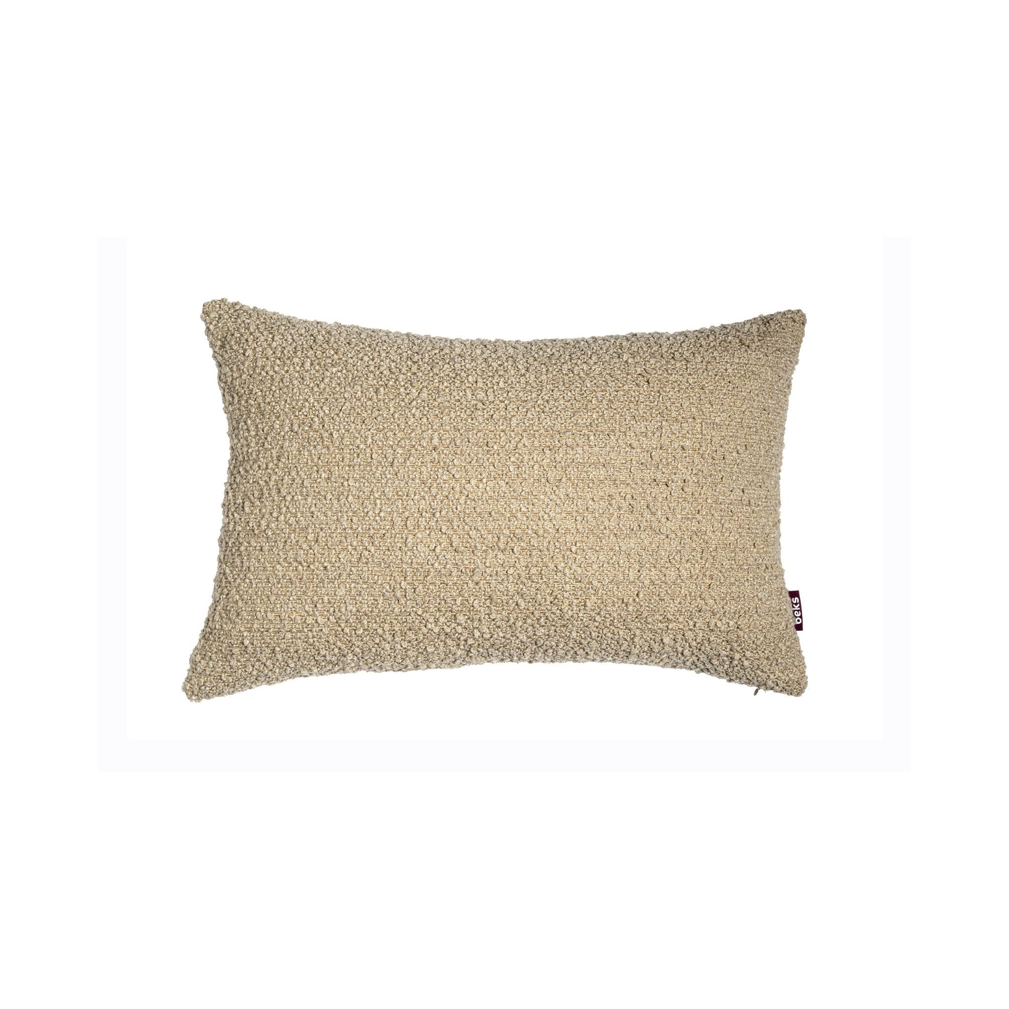 Langwerpig beige sierkussen Billie 40x60 cm van fijne egale bouclé, Studio Beks