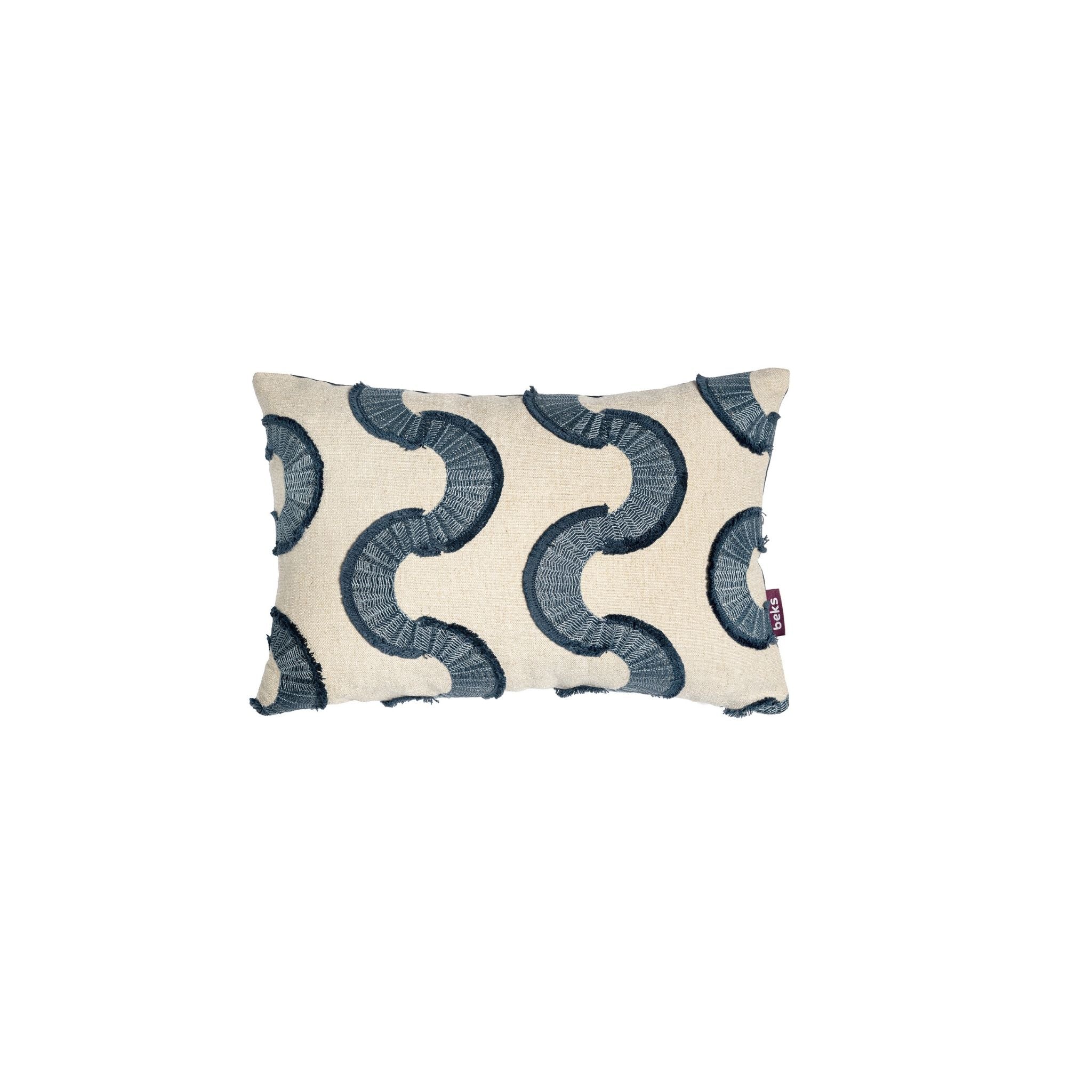 Studio Beks - Blauw, beige, langwerpig sierkussen Lio