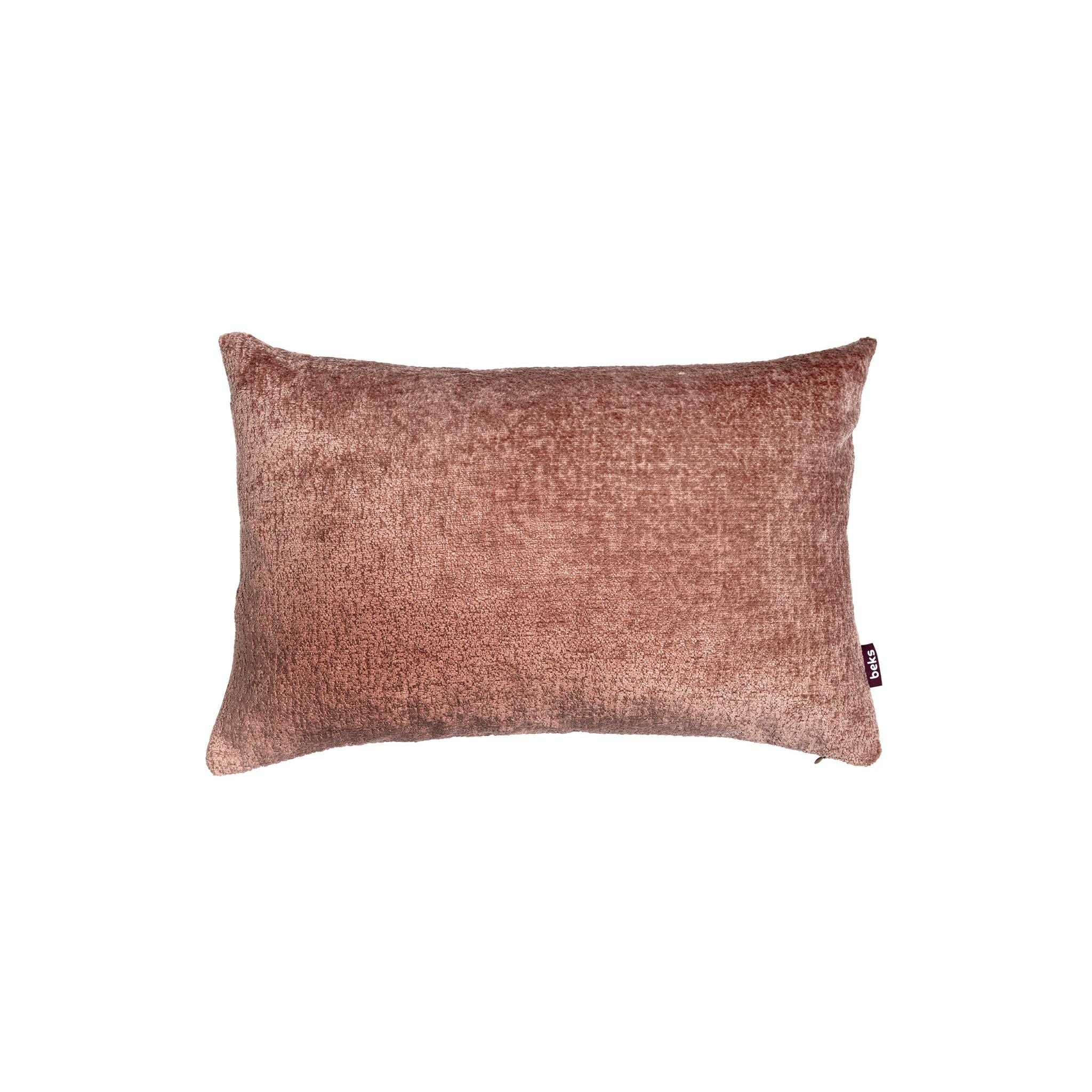Langwerpig roze sierkussen Teddy 40x60 cm van zachte chenille bouclé, Studio Beks
