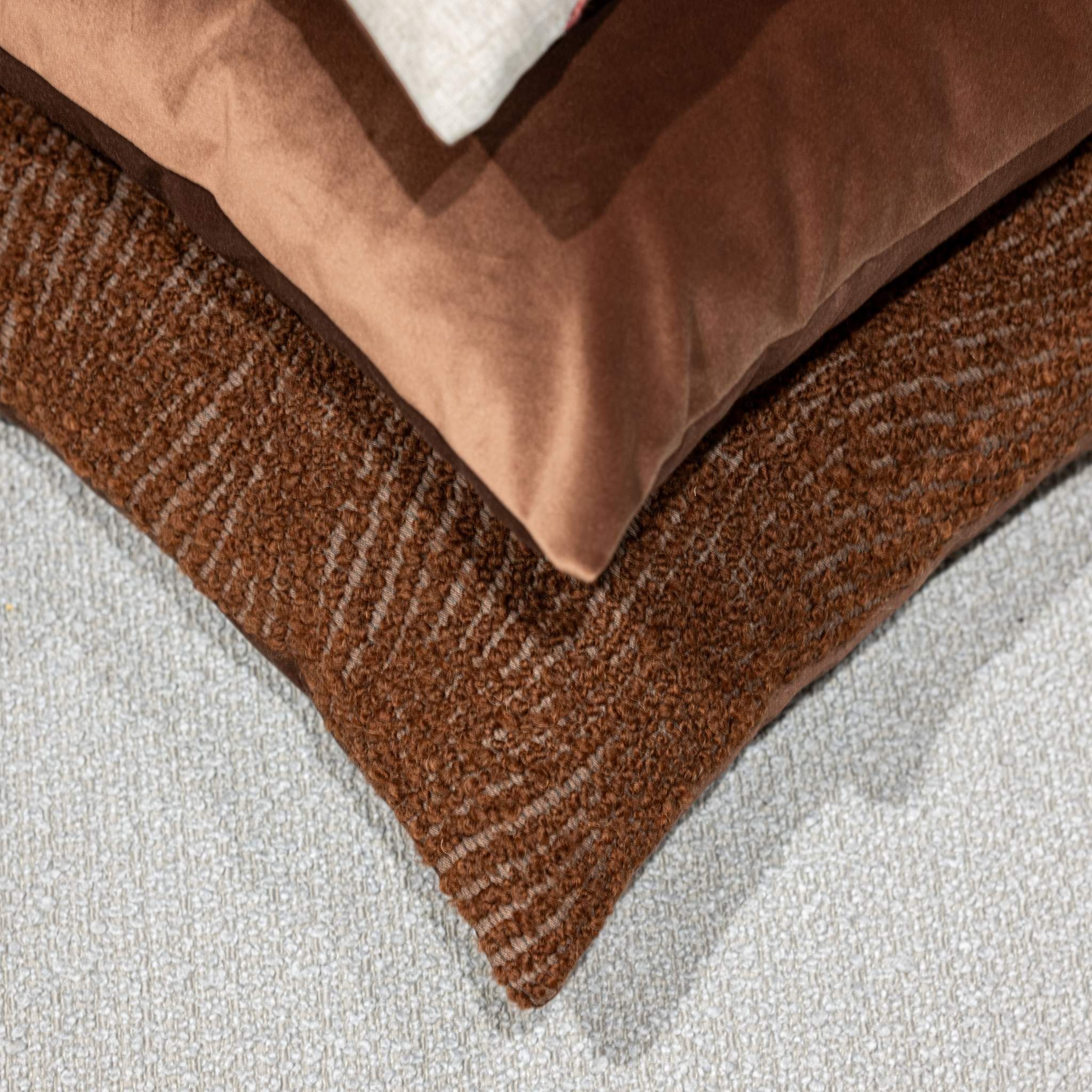 StudioBeks-sierkussencombinatie-rood-foto-3