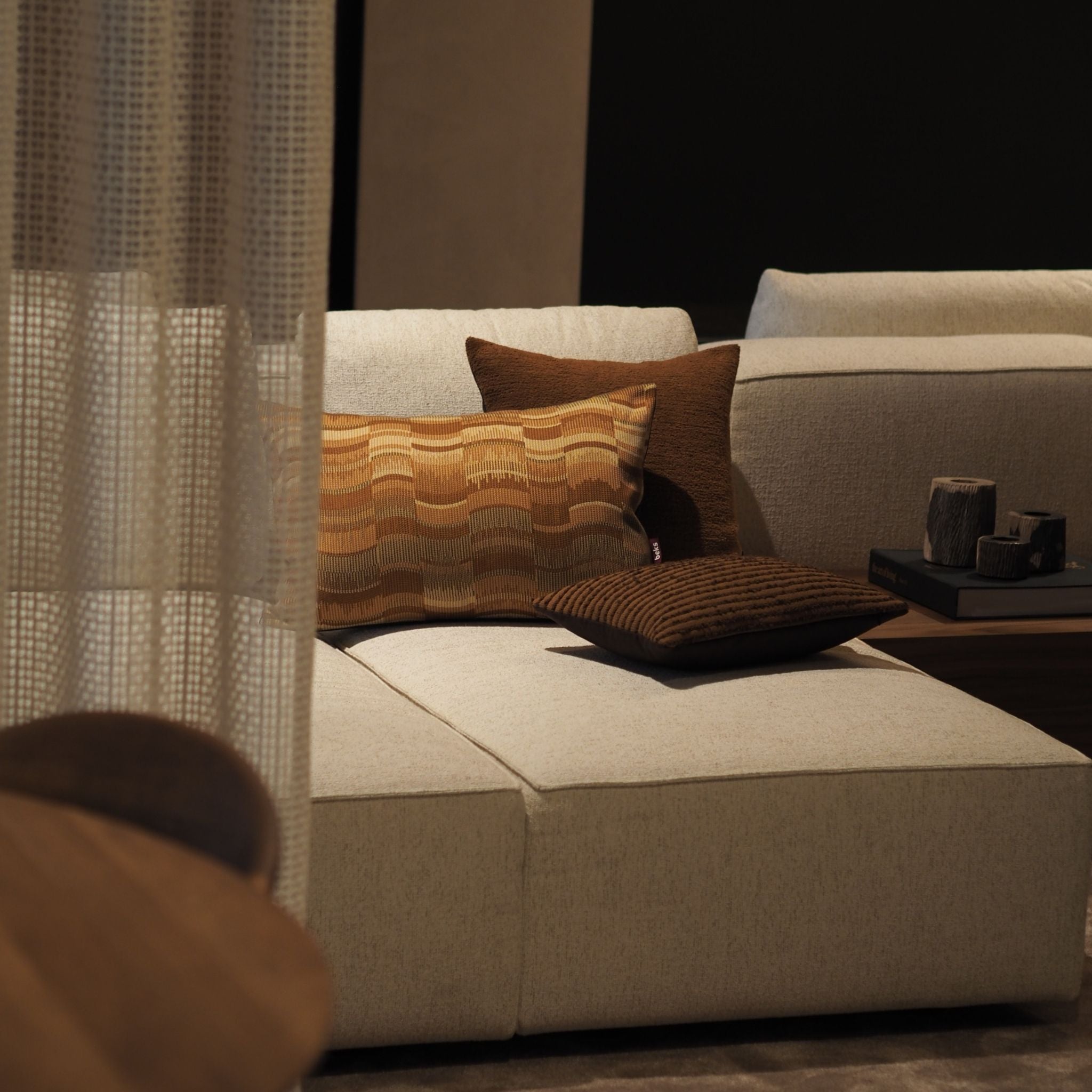 StudioBeks-sierkussens-sierkussencombinatie-oranje